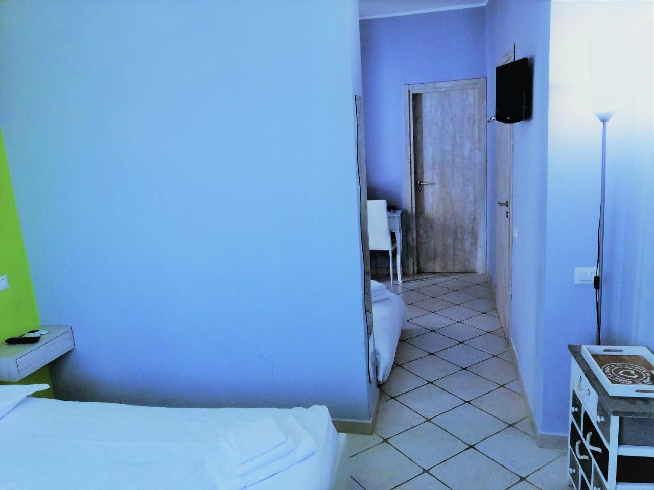 Albachiara Guest House Fiumicino Luaran gambar